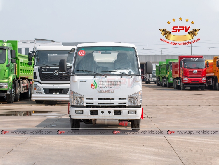 4,000 Litres Refueling Tank Truck ISUZU - F 4,000 Litres Refueling Tank Truck ISUZU - F